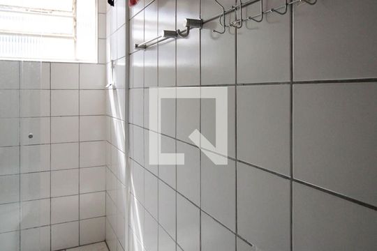 Banheiro de apartamento para alugar com 1 quarto, 20m² em Bela Vista, São Paulo