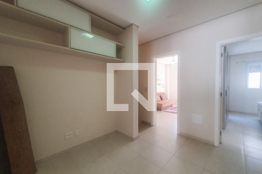 Hall Quartos de casa para alugar com 4 quartos, 219m² em Jardim Tres Marias, Guarujá