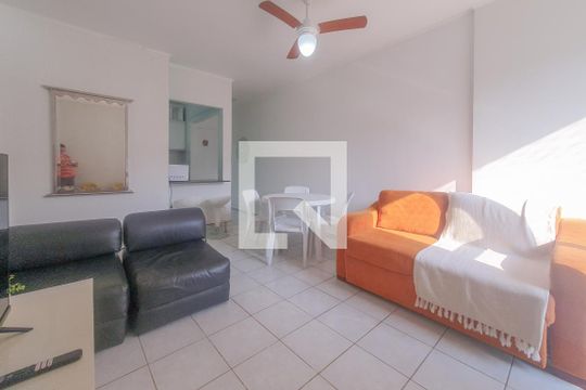 Apartamento para alugar com 2 quartos, 55m² em Centro, Guarujá
