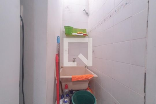 Área de Serviço de apartamento para alugar com 2 quartos, 55m² em Centro, Guarujá