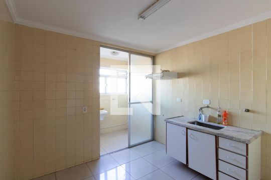 Cozinha de apartamento à venda com 2 quartos, 73m² em Vila Mazzei, São Paulo