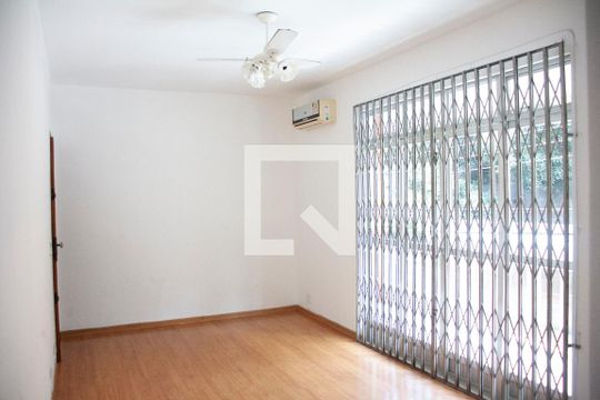 Apartamento à venda com 2 quartos, 72m² em Jardim Guanabara, Rio de Janeiro