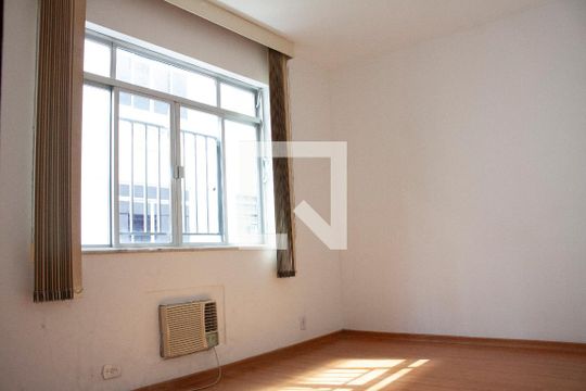 Quarto 1 de apartamento à venda com 2 quartos, 72m² em Jardim Guanabara, Rio de Janeiro