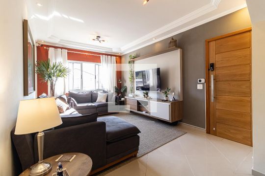 Casa à venda com 3 quartos, 149m² em Vila Nair, São Paulo