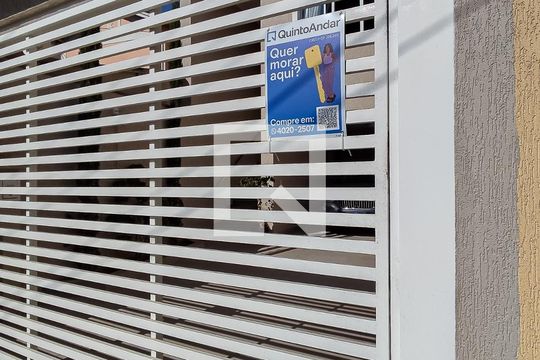 Fachada de casa à venda com 3 quartos, 149m² em Vila Nair, São Paulo