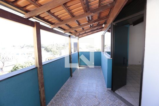 Área externa de apartamento para alugar com 3 quartos, 100m² em Novo Eldorado, Contagem