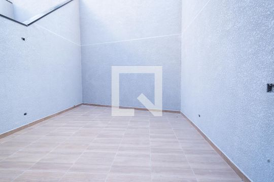 Quintal de apartamento para alugar com 2 quartos, 94m² em Vila Bastos, Santo André
