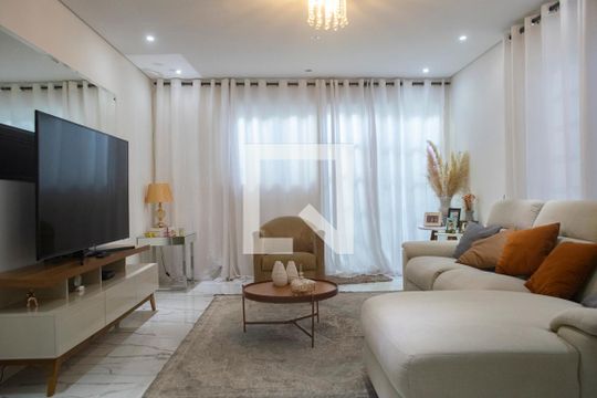 Casa à venda com 4 quartos, 500m² em Vila Nova Cachoeirinha, São Paulo