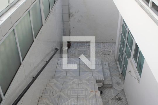 Acesso cozinha de casa à venda com 4 quartos, 500m² em Vila Nova Cachoeirinha, São Paulo