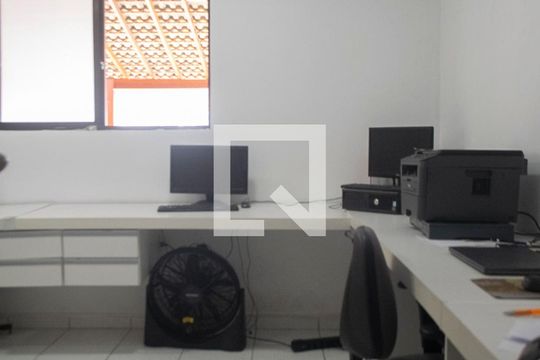 Escritório de casa à venda com 4 quartos, 500m² em Vila Nova Cachoeirinha, São Paulo