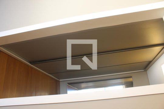 Quarto de casa à venda com 4 quartos, 360m² em Residencial Sul, Nova Lima