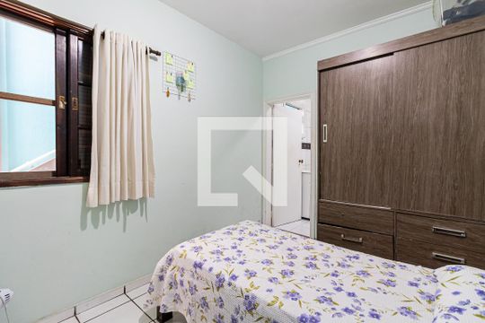 Quarto 2 de casa à venda com 3 quartos, 178m² em Parque Maria Luiza, São Paulo
