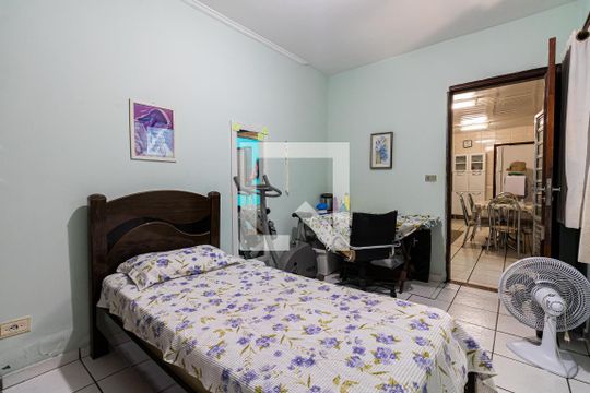 Quarto 2 de casa à venda com 3 quartos, 178m² em Parque Maria Luiza, São Paulo