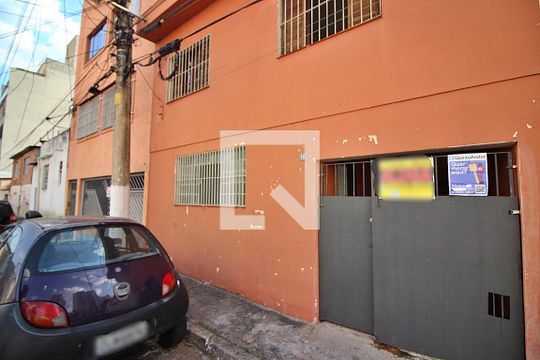 Fachada de casa à venda com 2 quartos, 73m² em Centro, São Bernardo do Campo