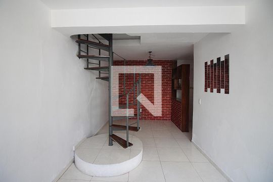 Sala de casa à venda com 2 quartos, 73m² em Centro, São Bernardo do Campo