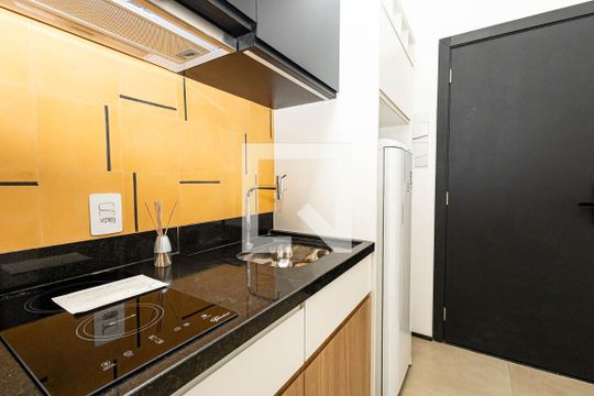 Cozinha de kitnet/studio à venda com 1 quarto, 20m² em Bela Vista, São Paulo