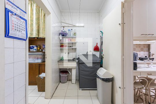 Área de Serviço de casa à venda com 3 quartos, 210m² em Sumaré, São Paulo