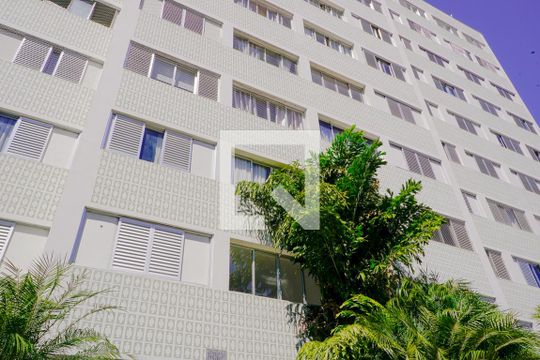 Fachada de apartamento à venda com 2 quartos, 93m² em Vila Santa Eulalia, São Paulo