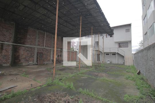 Área externa de apartamento à venda com 3 quartos, 150m² em Bairro Fátima, Canoas