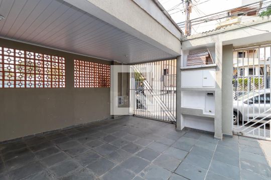Garagem de casa para alugar com 6 quartos, 379m² em Lauzane Paulista, São Paulo