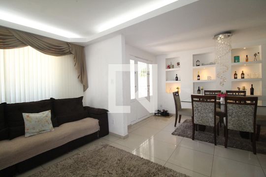 Sala de casa de condomínio à venda com 4 quartos, 360m² em Freguesia (jacarepaguá), Rio de Janeiro