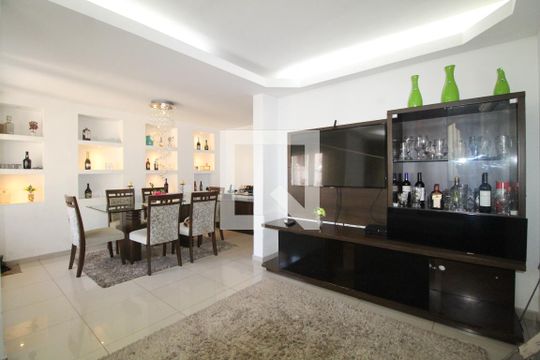 Sala de casa de condomínio à venda com 4 quartos, 360m² em Freguesia (jacarepaguá), Rio de Janeiro