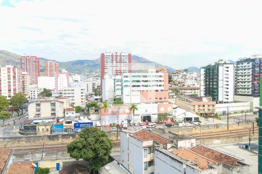 Vista do Quarto 2 de apartamento à venda com 3 quartos, 116m² em Méier, Rio de Janeiro