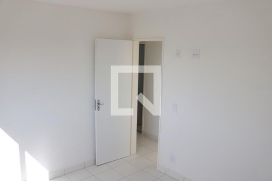Quarto 2 de apartamento à venda com 3 quartos, 70m² em Vila São Luiz, Goiânia