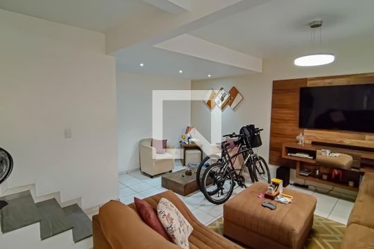 Casa à venda com 3 quartos, 110m² em Taquara, Rio de Janeiro