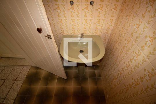 Banheiro de casa para alugar com 3 quartos, 76m² em Planalto Paulista, São Paulo