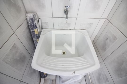 Área de Serviço de apartamento para alugar com 2 quartos, 55m² em Ferrazópolis, São Bernardo do Campo