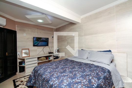 Quarto de casa à venda com 1 quarto, 177m² em Aberta dos Morros, Porto Alegre