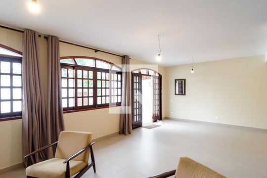 Sala de casa à venda com 3 quartos, 394m² em Vila Parque Jabaquara, São Paulo