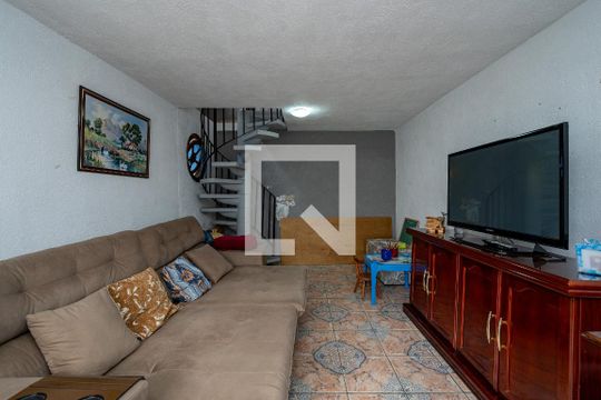 Sala de casa à venda com 2 quartos, 160m² em Jardim Oriental, São Paulo