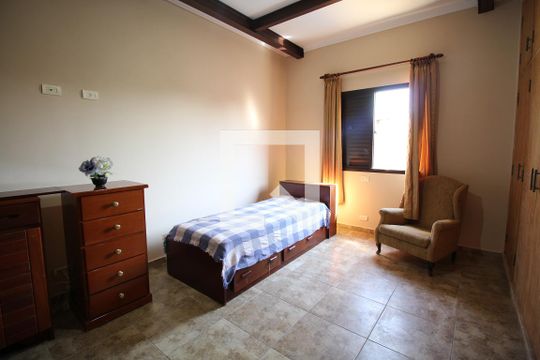 Suíte 1 de casa à venda com 4 quartos, 400m² em Vila Monumento, São Paulo