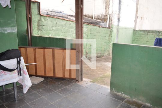 Área de Serviço de casa à venda com 4 quartos, 180m² em Xangri-lá, Contagem