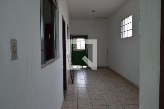 Casa à venda com 4 quartos, 180m² em Xangri-lá, Contagem