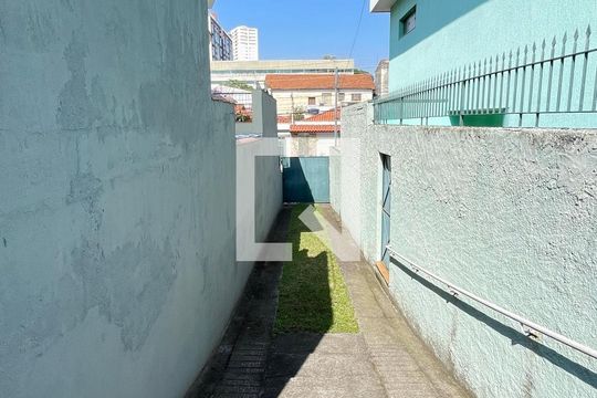 Garagem de casa para alugar com 1 quarto, 56m² em Vila Augusta, Guarulhos