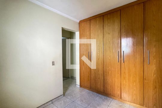 Quarto de casa para alugar com 1 quarto, 56m² em Vila Augusta, Guarulhos
