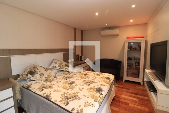 Quarto Suíte de casa à venda com 4 quartos, 184m² em Tatuapé, São Paulo