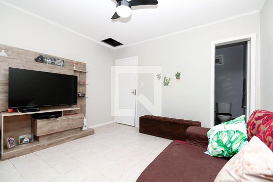 Suíte 1 de casa à venda com 2 quartos, 200m² em Tristeza, Porto Alegre
