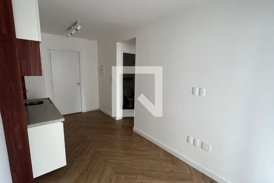 Sala/Cozinha de apartamento para alugar com 1 quarto, 31m² em Pinheiros, São Paulo