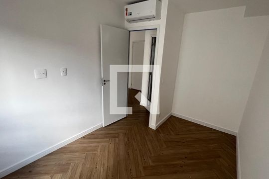 Quarto de apartamento para alugar com 1 quarto, 31m² em Pinheiros, São Paulo