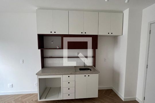 Sala/Cozinha de apartamento para alugar com 1 quarto, 31m² em Pinheiros, São Paulo
