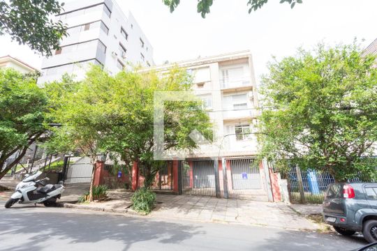 Fachada do Prédio de apartamento à venda com 3 quartos, 90m² em Rio Branco, Porto Alegre