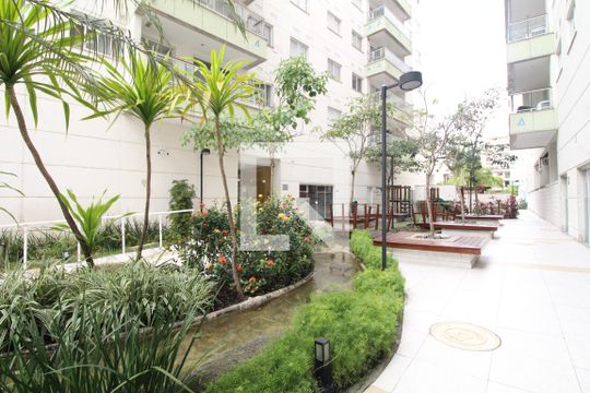 Área comum de apartamento para alugar com 3 quartos, 77m² em Anil, Rio de Janeiro