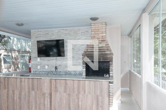 Área comum de apartamento para alugar com 2 quartos, 42m² em Água Chata, Guarulhos