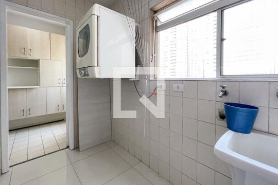 Área de Serviço de apartamento para alugar com 4 quartos, 97m² em Centro, São Bernardo do Campo