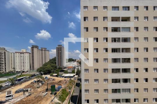 Vista do Closet - Suíte de apartamento para alugar com 4 quartos, 97m² em Centro, São Bernardo do Campo