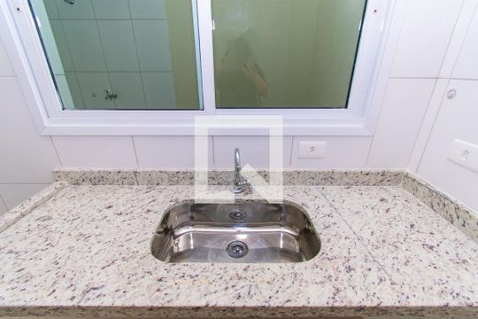 Cozinha de casa de condomínio à venda com 2 quartos, 112m² em Vila Alpina, São Paulo